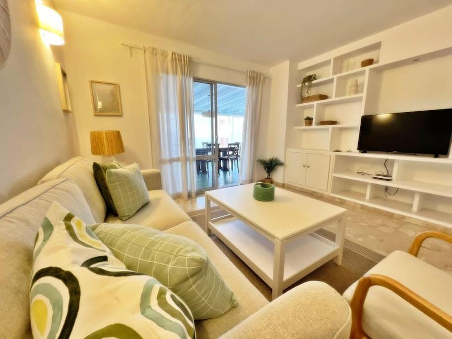Magnifico Y Amplio Apartamento Con Terraza Fuengirola Buitenkant foto
